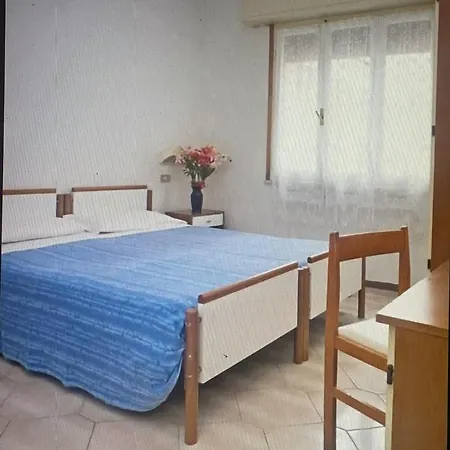 Ξενοδοχείο Me.be New 3*